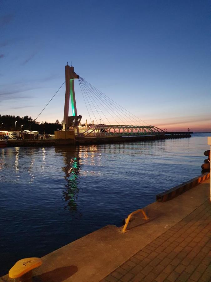 Apartament Wakacyjny Ines -Ustka-Na Wydmie,Samodzielne Zameldowanie,Garaz Do Dyspozycji Gosci Exterior photo